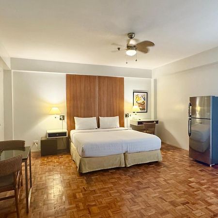 The Clipper House, Poblacion Makati Manila Esterno foto