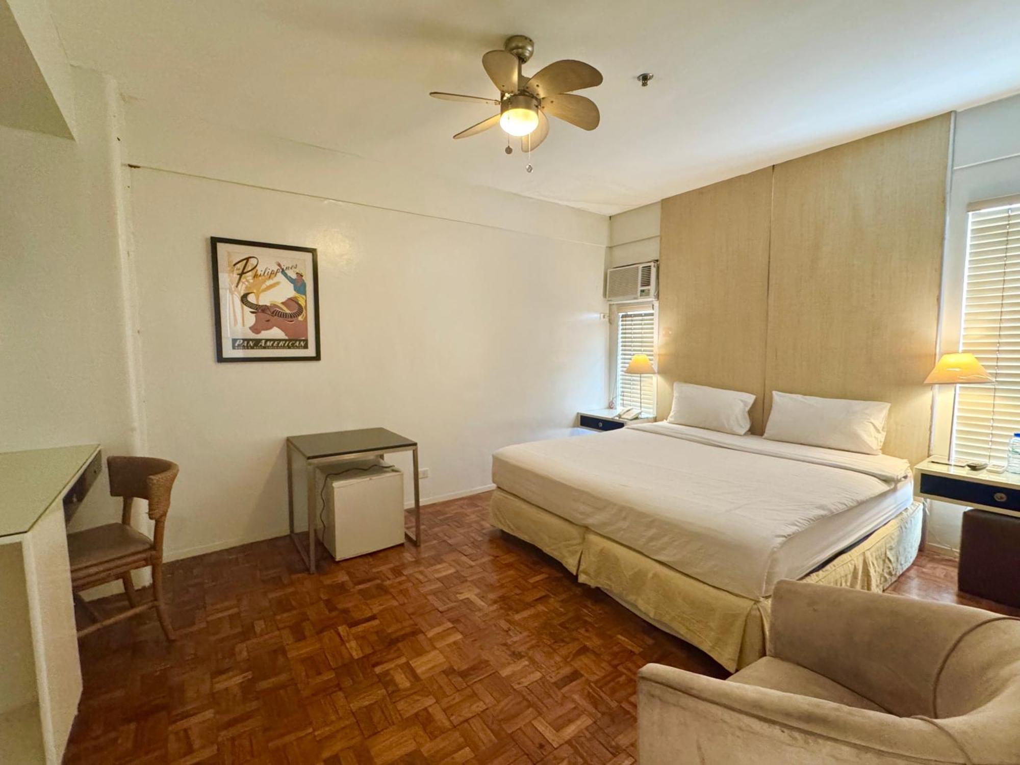 The Clipper House, Poblacion Makati Manila Esterno foto