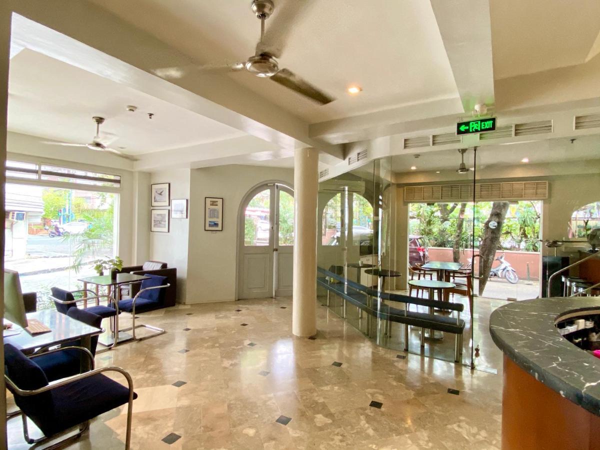 The Clipper House, Poblacion Makati Manila Esterno foto